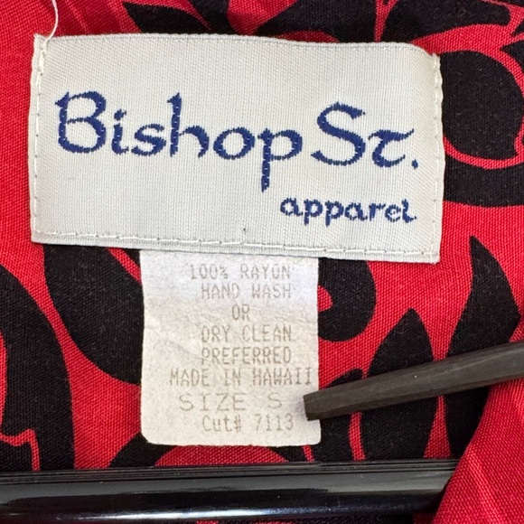 ⚡️HP⚡️Vintage Bishop St.  Hawaiian print shirt 🌺 - Picture 4 of 5